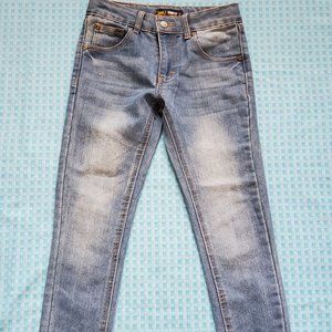 New! Lee skinny Jean for boy, size 7.